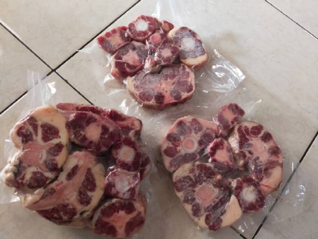 Buntut sapi/oxtail impor kualitas super