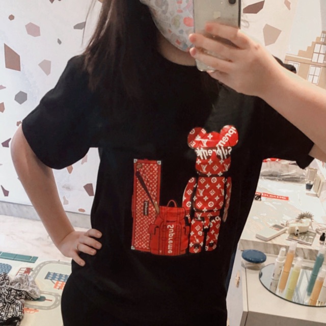 oversized supreme t shirt