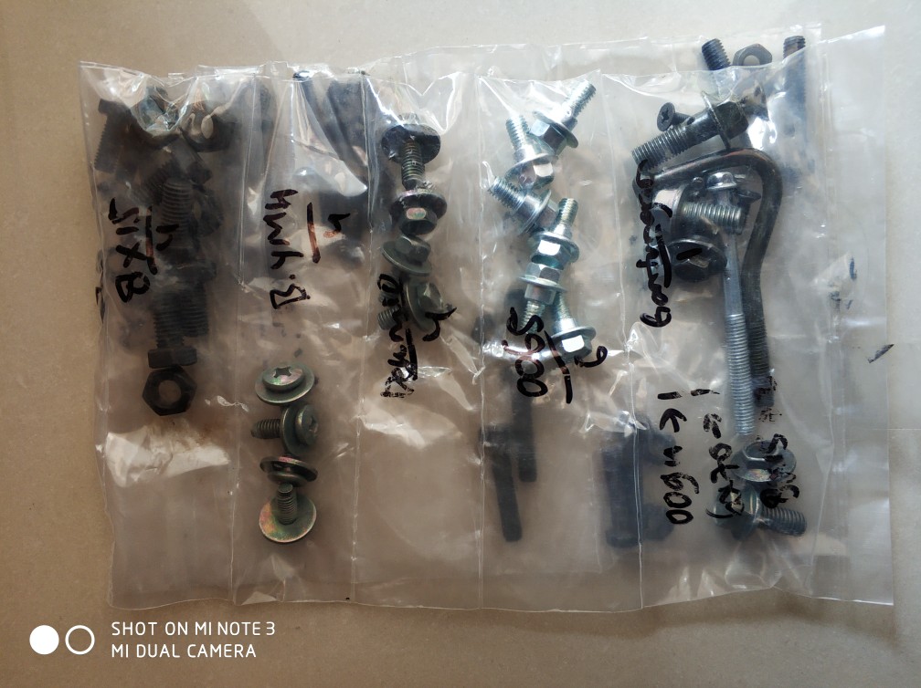 Baut Mur M6x30 Baja 8.8