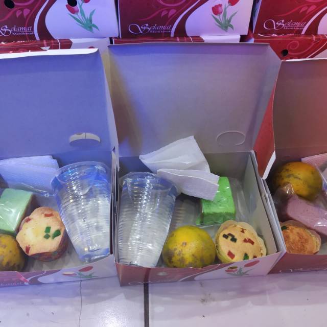 

Kue Snack box