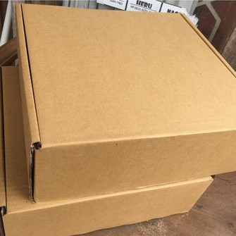 Box 27x27x10 cm Puding/Kotak/Kado/Kardus/Packing/Kemasan-6