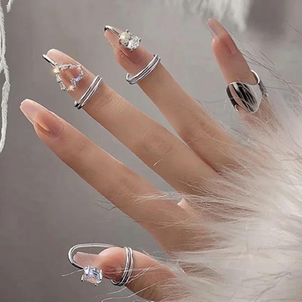 Agustinina Cincin Kuku Kristal Wanita Fashion Berongga Geometris Lady Zircon Ujung Jari Penutup Pelindung