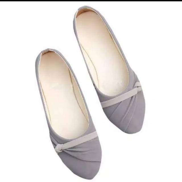 Flat shoes wanita cantik model vita