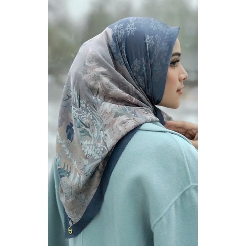 buttonscarves disney mirage