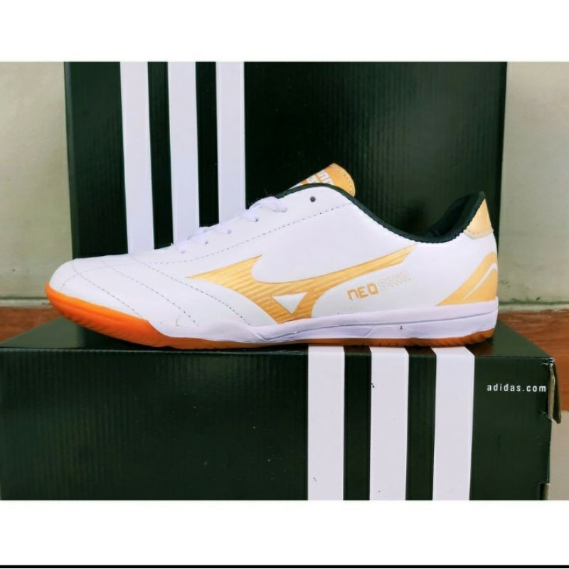 SEPATU FUTSAL TERBARU#SEPATU FUTSAL MIZUNO#SEPATU FUTSAL ORI#SEPATU FUTSAL MURAH#SEPATU FUTSAL#