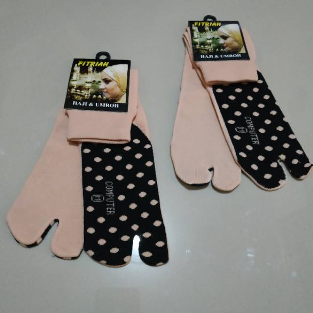 Kaos Kaki Hijab Cream Polos,  Cream Polkadot, Kaos Kaki Hijan Crem Polkadot,