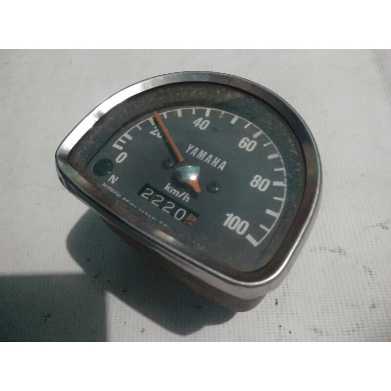 Speedometer yamaha v75 original
