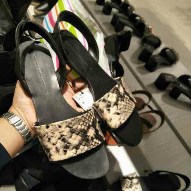 Zara Flats Authentic