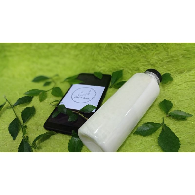 

SUSU 100% MURNI SUSU MURNI SAPI SUSU PERAH SUSU SAPI BOTOL 250ML - 1LITER LABANUN DRINK MILK