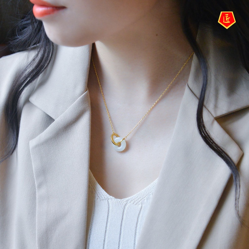 [Ready Stock]Hetian Jade Peace Buckle White Jade Pendant Fashion Elegant Graceful