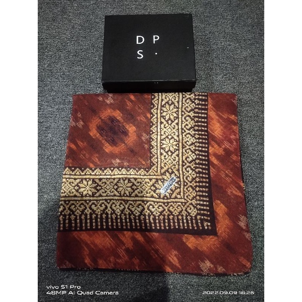 Dian pelangi studio preloved