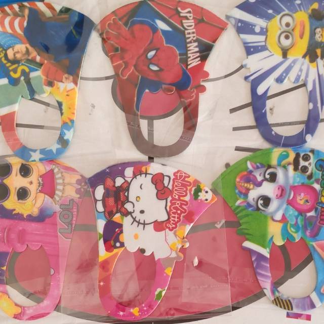 Masker scuba anak karakter