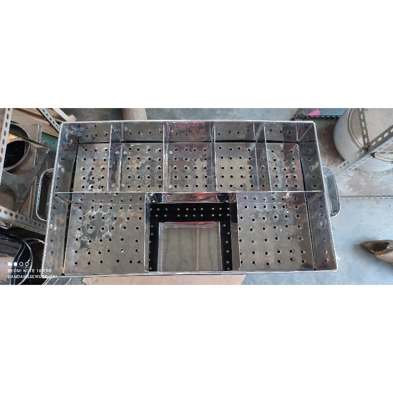 dandang bakso kotak sekat 8 ukuran p.70 L. 35 T. 25