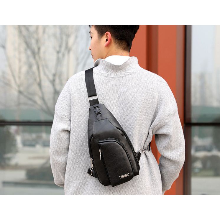 Tas selempang Kulit Pria Import USB Port Sling bag