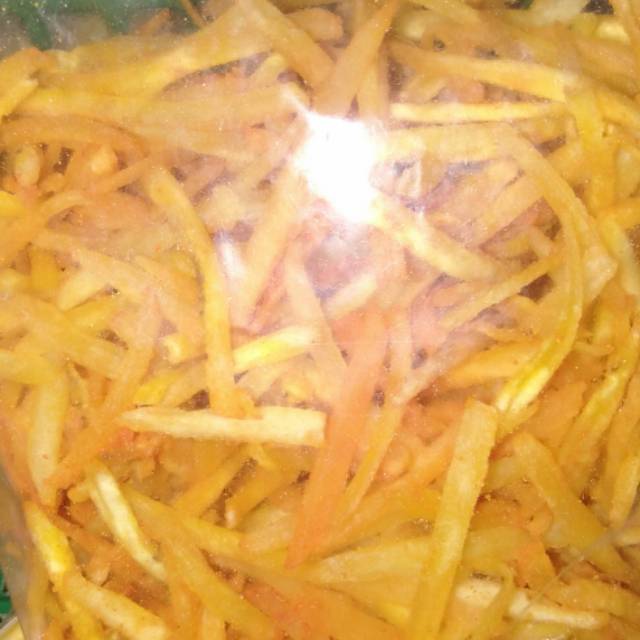 

Cemilan stick pisang balado