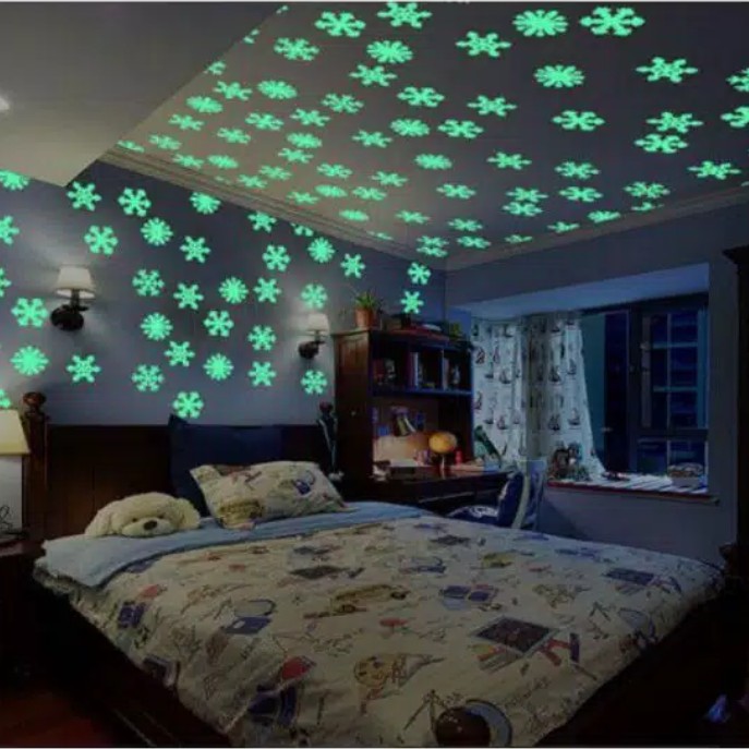 dekorasi ruangan / Bintang Glow in the Dark