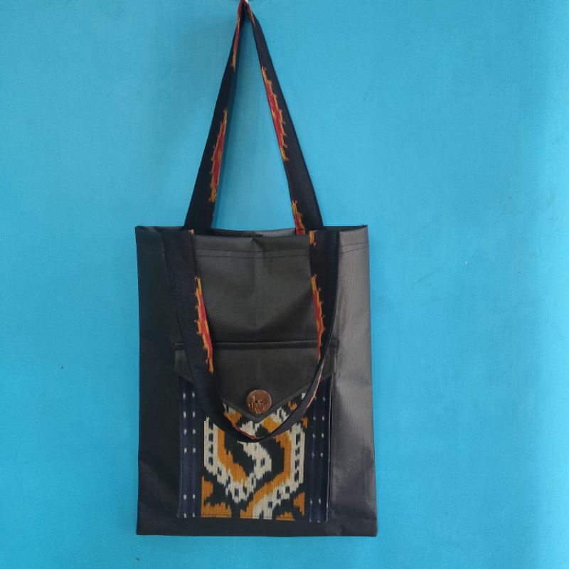 TENUN_Tote bag Dayak Paruki Toraja