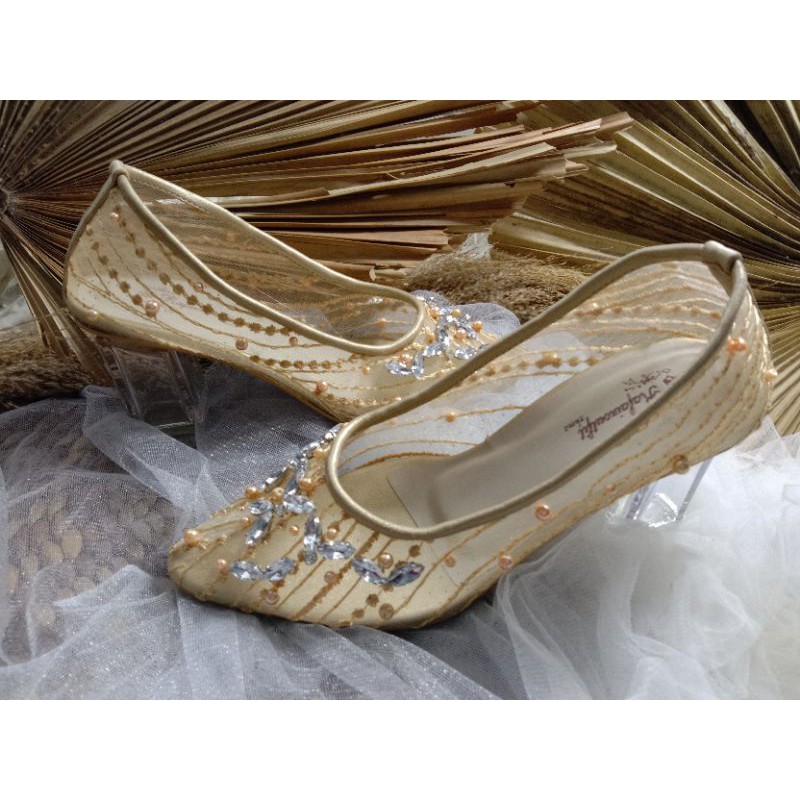 sepatu gold merrisa sepatu cantik wanita sepatu wedding