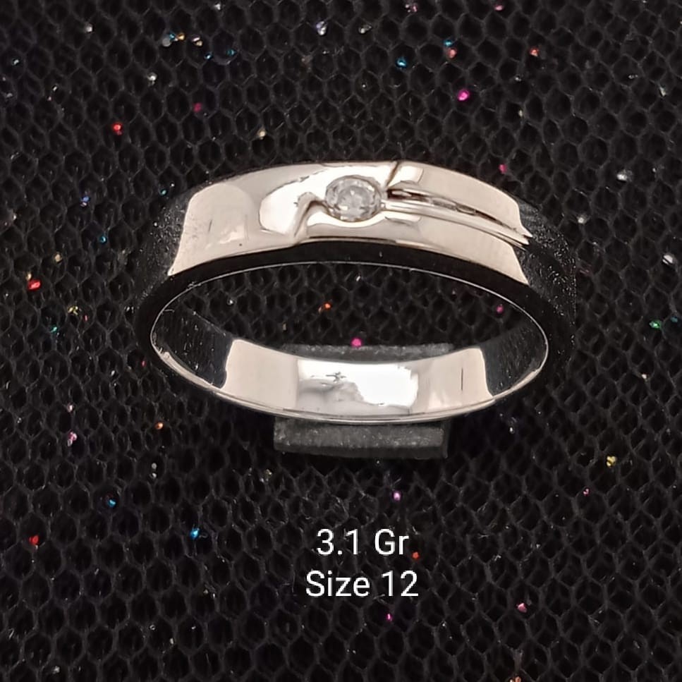 Cincin Emas 17 K - 3.1 Gr Kadar 750 - 2013