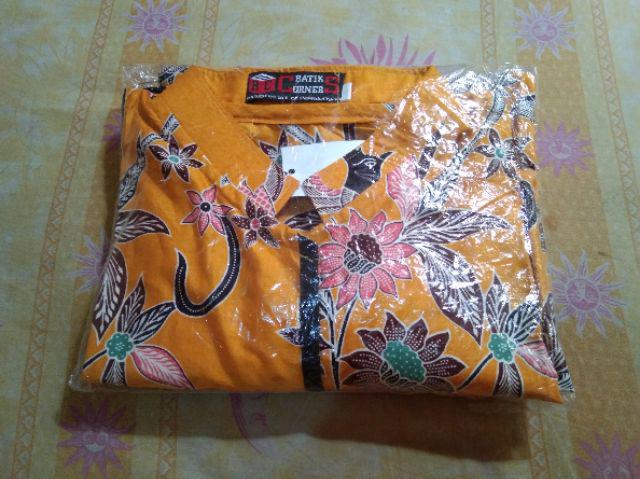 Atasan Batik Wanita Erlia