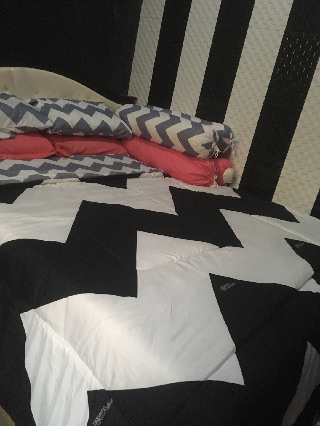 Fata Signature_bedcover Set Fata Signature Edisi Minimalis Fata Terbaru Uk.180x200 Dan 160x200