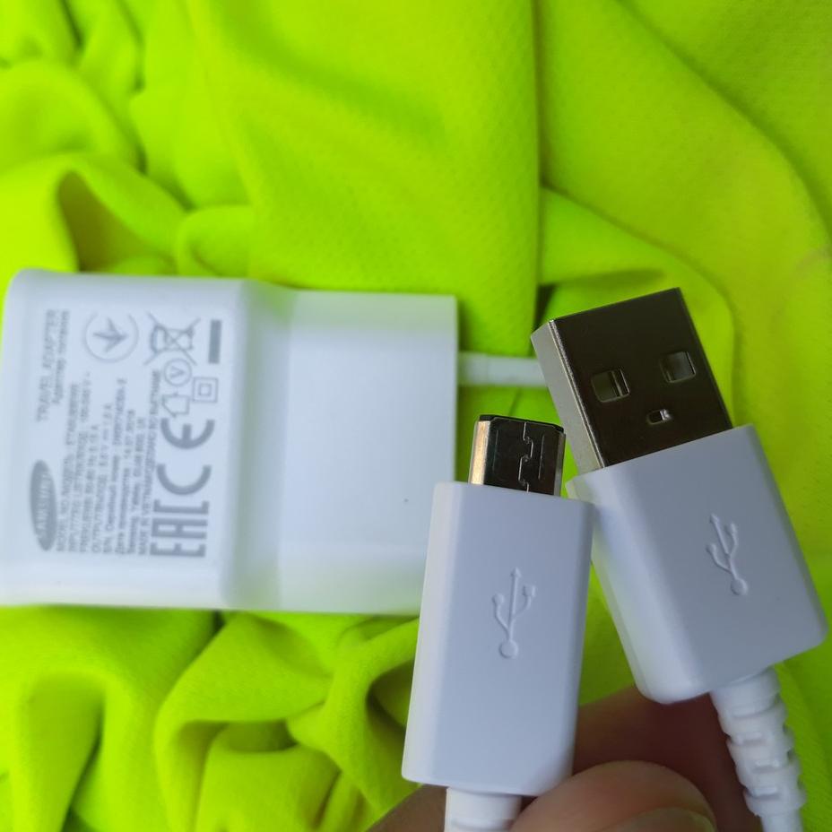 Serbuuuu.. Charger samsung A10 M10 J6 J5 J4 J3 J2 original bawaan hp 100%