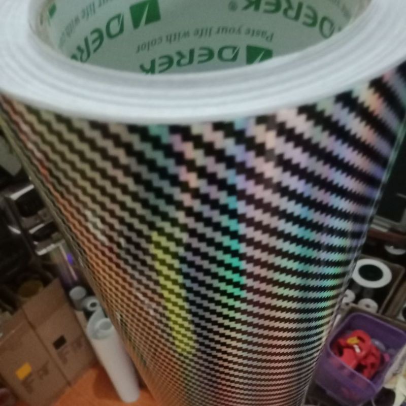 stiker scotlet carbon kevlar pelangi,lebar 152cm