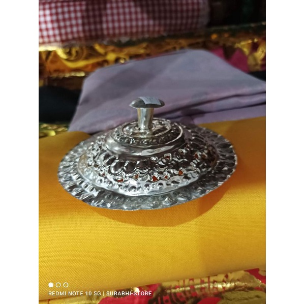 Saab Tutup bokor slaka segi bulat