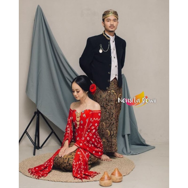 Set Prewed - Nuansa Basahan / Baju Adat Jawa, Motif Jumputan