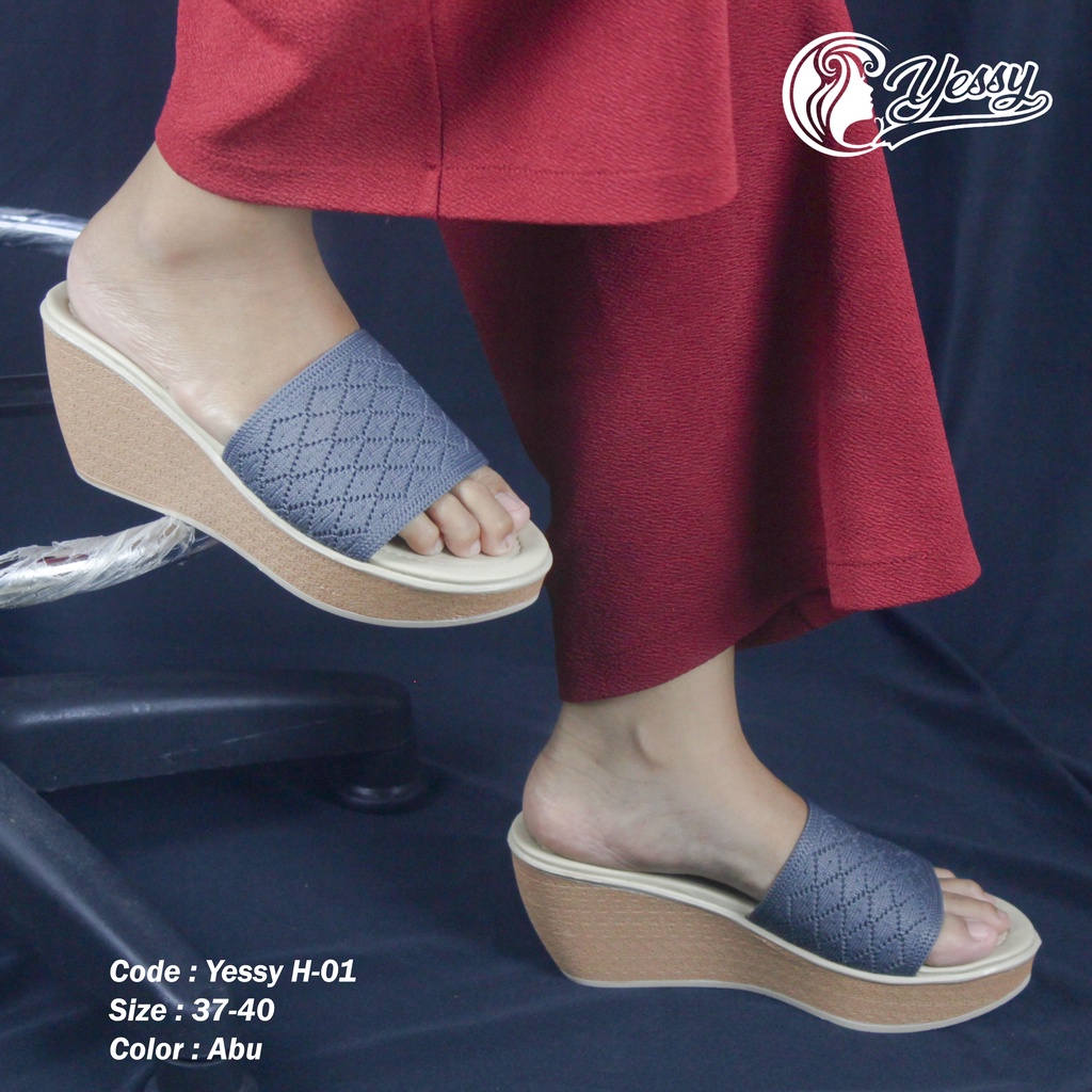 Wedges Wanita Sandal Wanita Terbaru YESSY H-01 (Model Slop RAJUT)