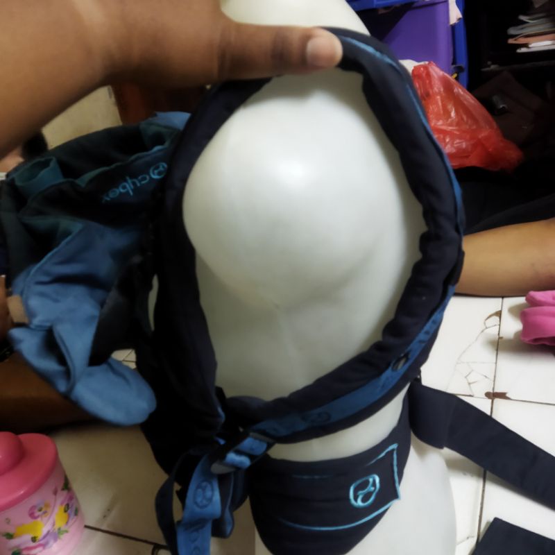 gendongan cybex