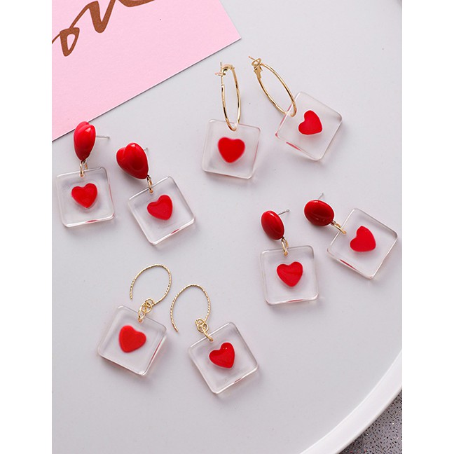 LRC Anting Tusuk Fashion Love Box Acrylic Love Square Earrings F93297