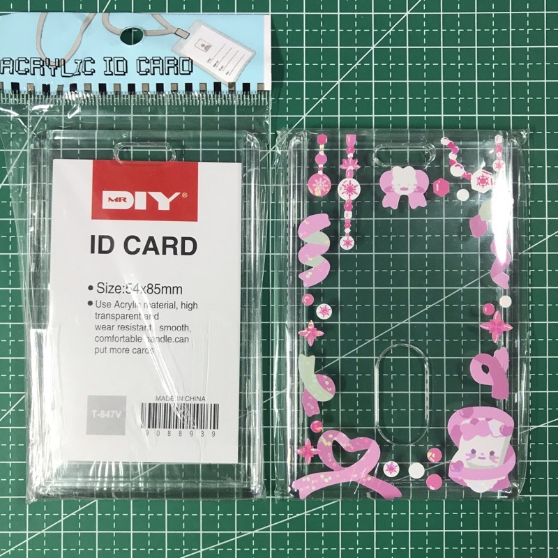 ID CARD/PHOTOCARD HOLDER ACRYLIC MR.DIY & DECO