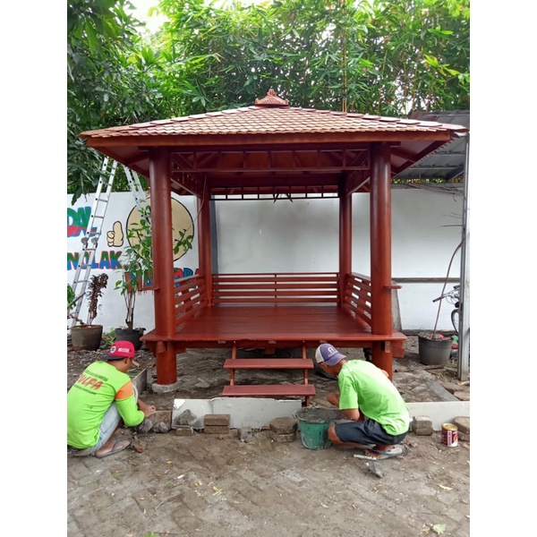 Saung Gazebo Kayu Glugu Kelapa Minimalis