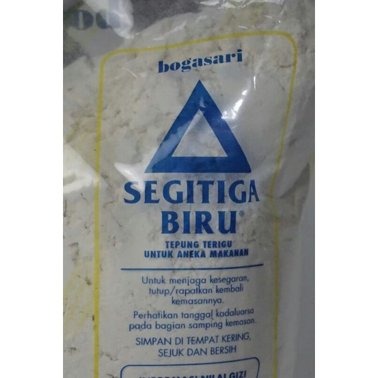 

TEPUNG TERIGU SEGITA BIRU 1kg