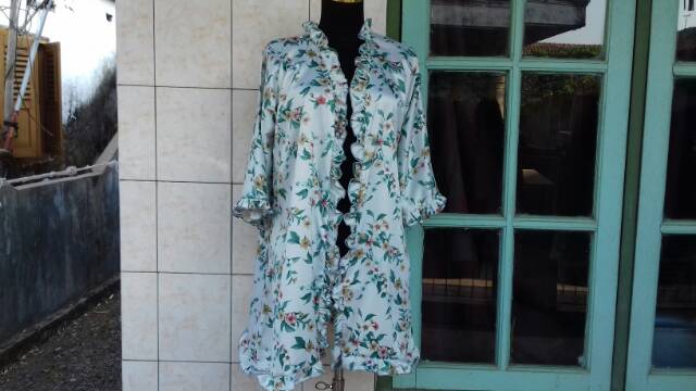 Outer Design Baru Corak Bunga