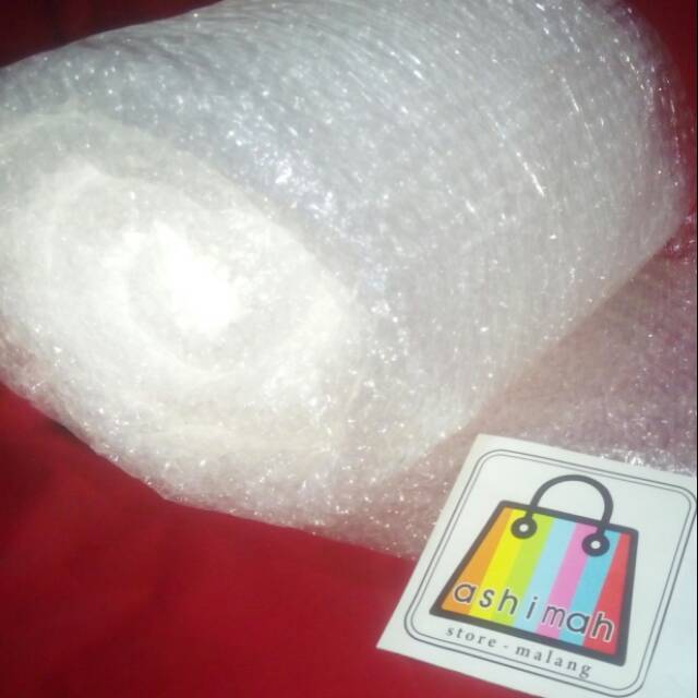 

Bubble wrap untuk packing tambahan.