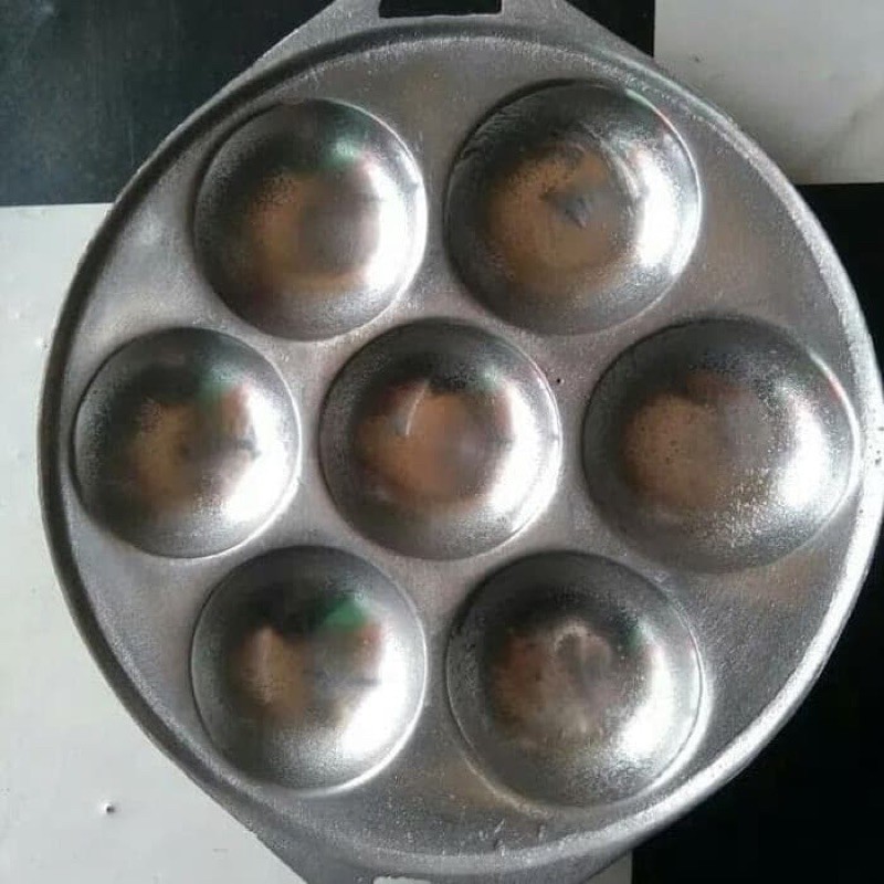 CETAKAN KUE APEM LUMPUR ISI 7 ALUMUNIUM COR POLES