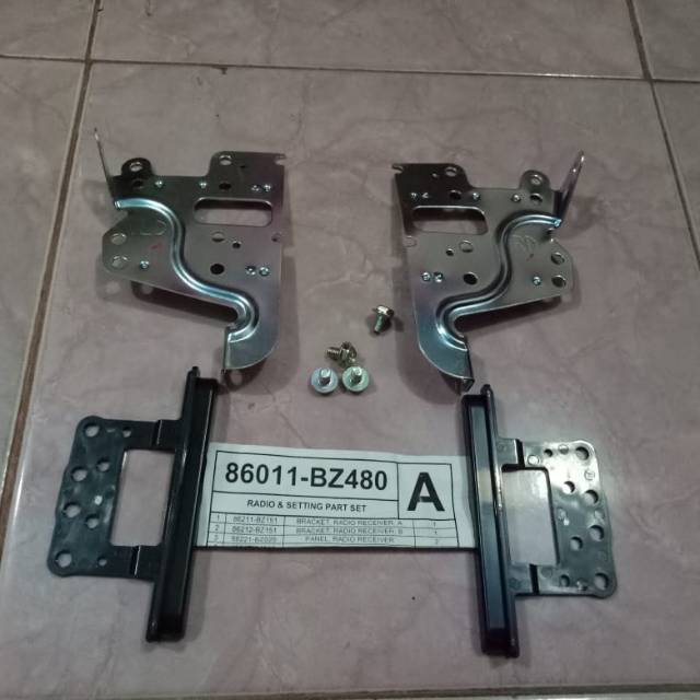BRACKET TAPE HEAD UNIT TOYOTA AVANZA XENIA