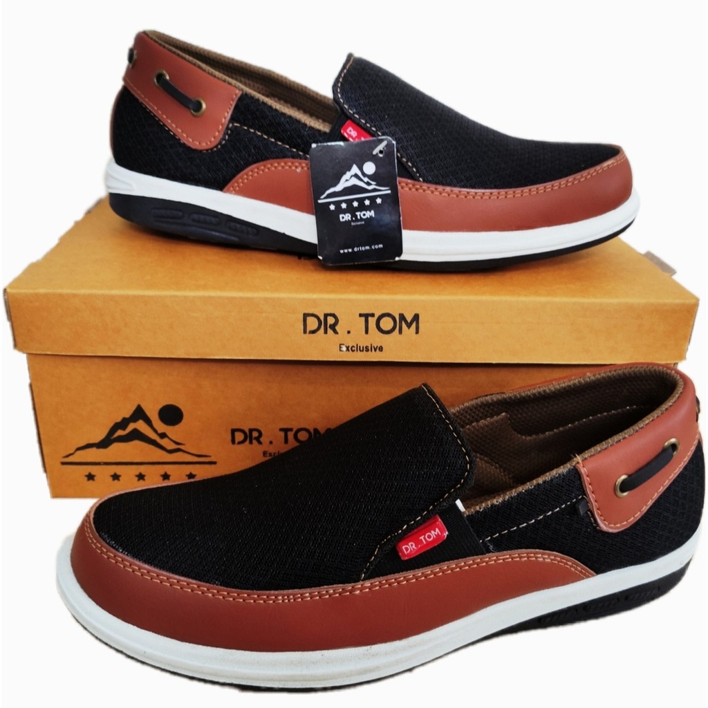 Sepatu Kasual Pria Slip On DR TOM WF