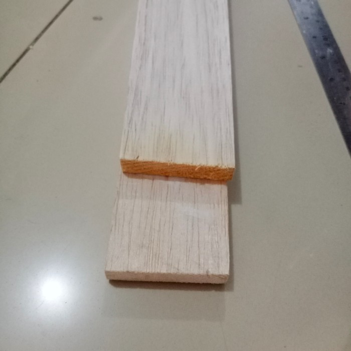 1pcs Balsa Strip 20mm x 100mm x 200mm  Kayu maket kayu lis untuk kerajinan tangan / prakarya / DIY C