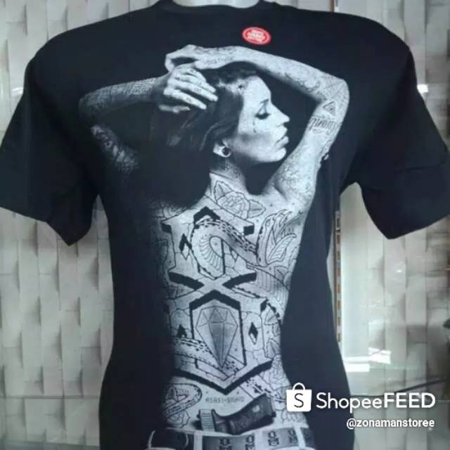 kaos distro cewe bertato lengan pendek