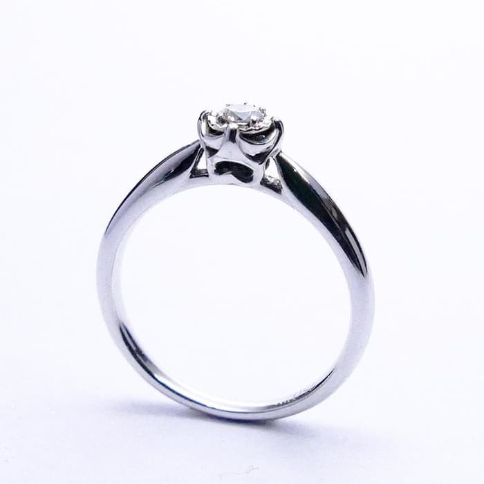 

Dominique Jewellery-Cincin Diamond 75% SNI 10047