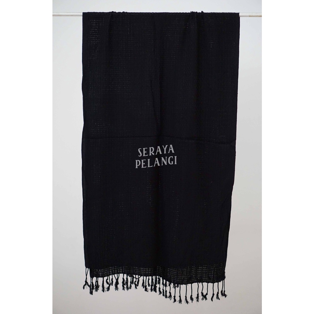 Selendang Rajut | Scarf | Syal | Shawl | Pasmina | Pashmina | Souvenir | Birthday Gift | Hadiah Ulang Tahun | Aksesoris Fashion Wanita Pria | Poleng | Catur | Kotak Hitam Putih | Grosir Murah | Unisex | Polos-03 Hitam