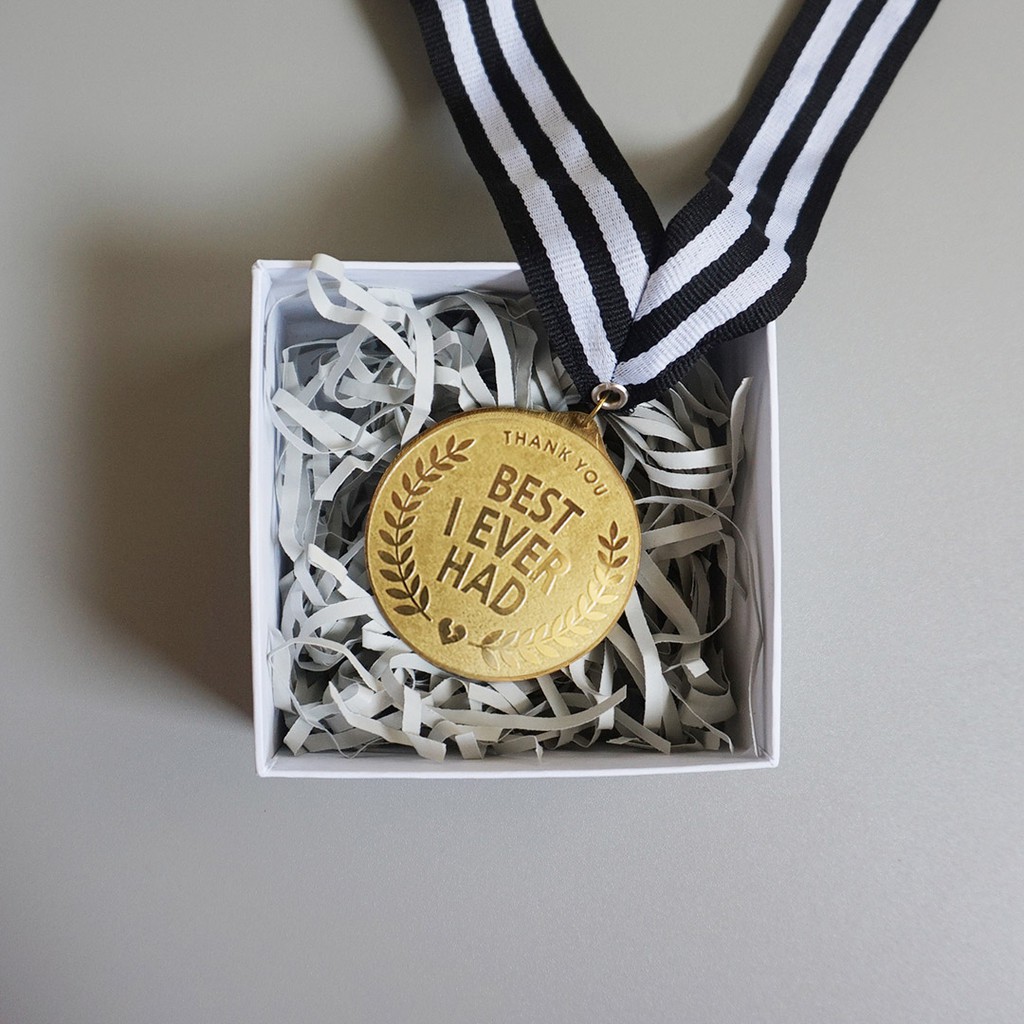 

Best I Ever Had Mini Gift Box Goodiebox Medali Kado Mantan Pacar