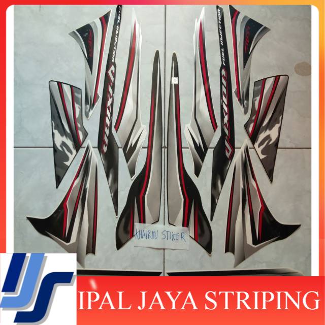 Stiker Striping vixion 2012 putih