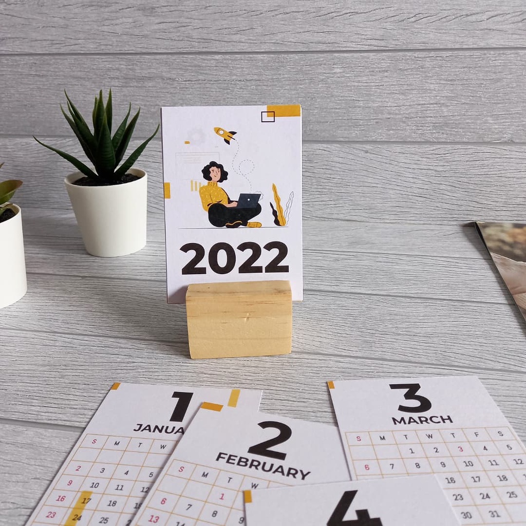 

PAPERIKO | Yellow A7 2022 Calendar/ Kalender Meja Duduk | CAL23S