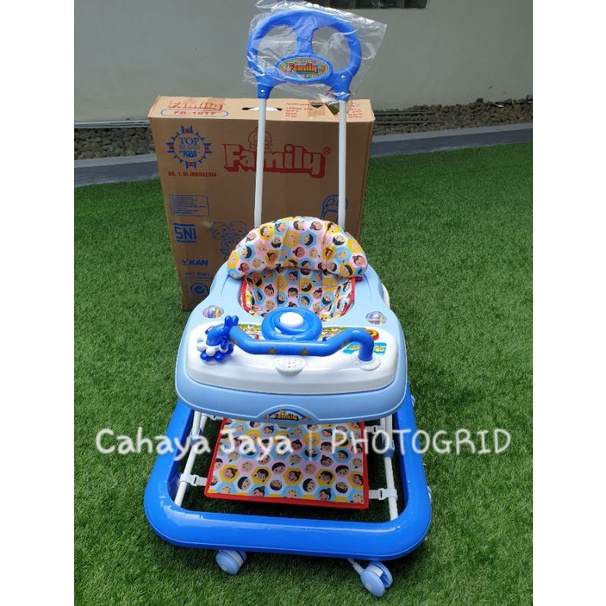 Baby Walker Family 1817 Kereta Dorong Roda Belajar Jalan Bayi