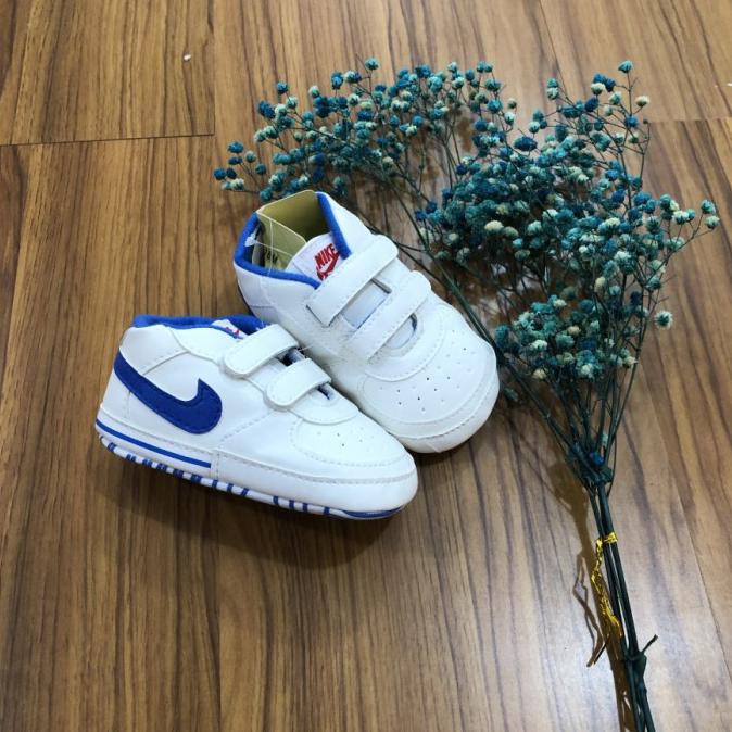 Star Sepatu Nike Anak Laki Laki - Biru, 1 (0-6Bln) Terbatas