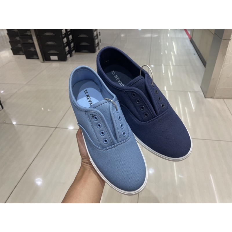 sneakers wanita NEVADA‼️sol empuk , anti slip dan super comfy